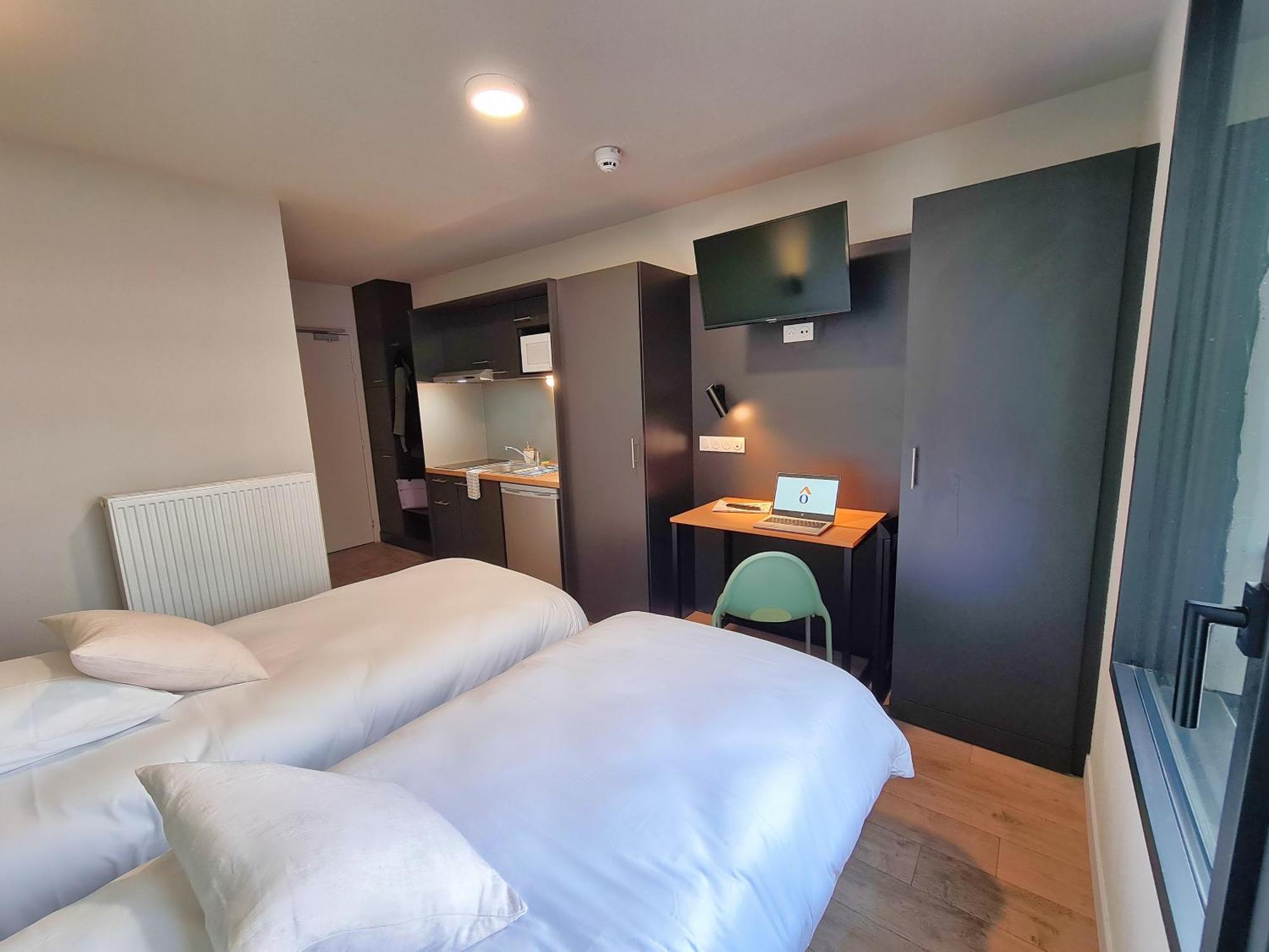 Montempo Apparthotel Bordeaux Centre - Bassins A Flot Экстерьер фото